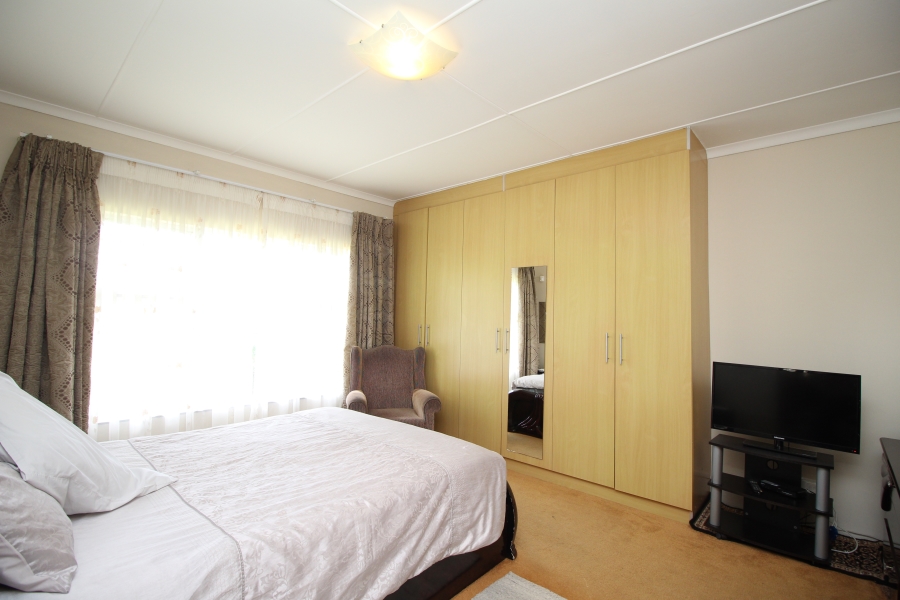 3 Bedroom Property for Sale in Beacon Bay Eastern Cape